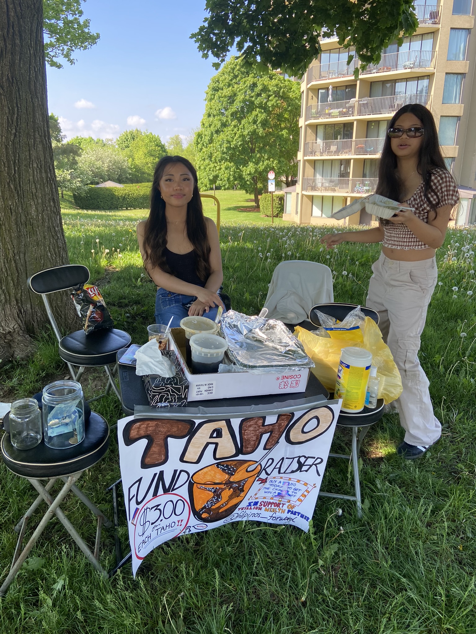 Volunteers serving taho at the Taho Fundraiser